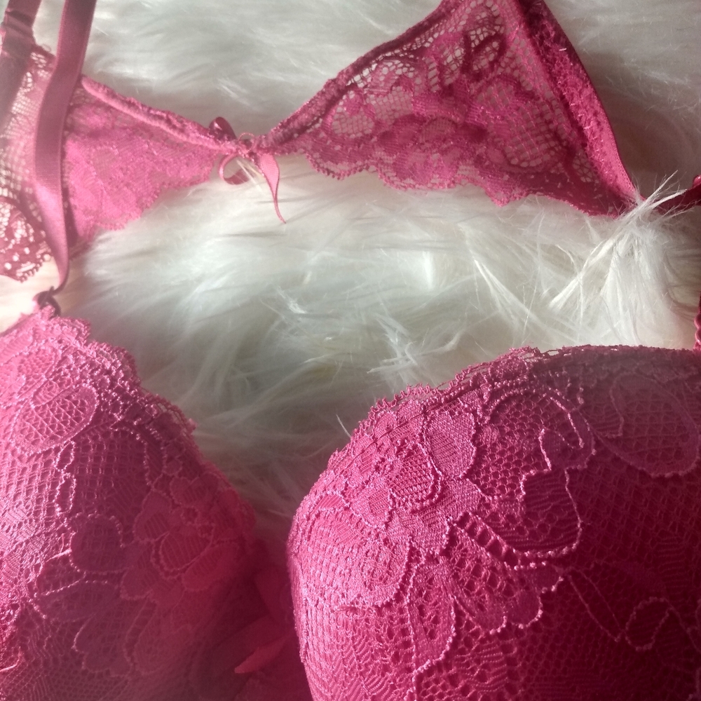 Bra - Picture 9 of 9